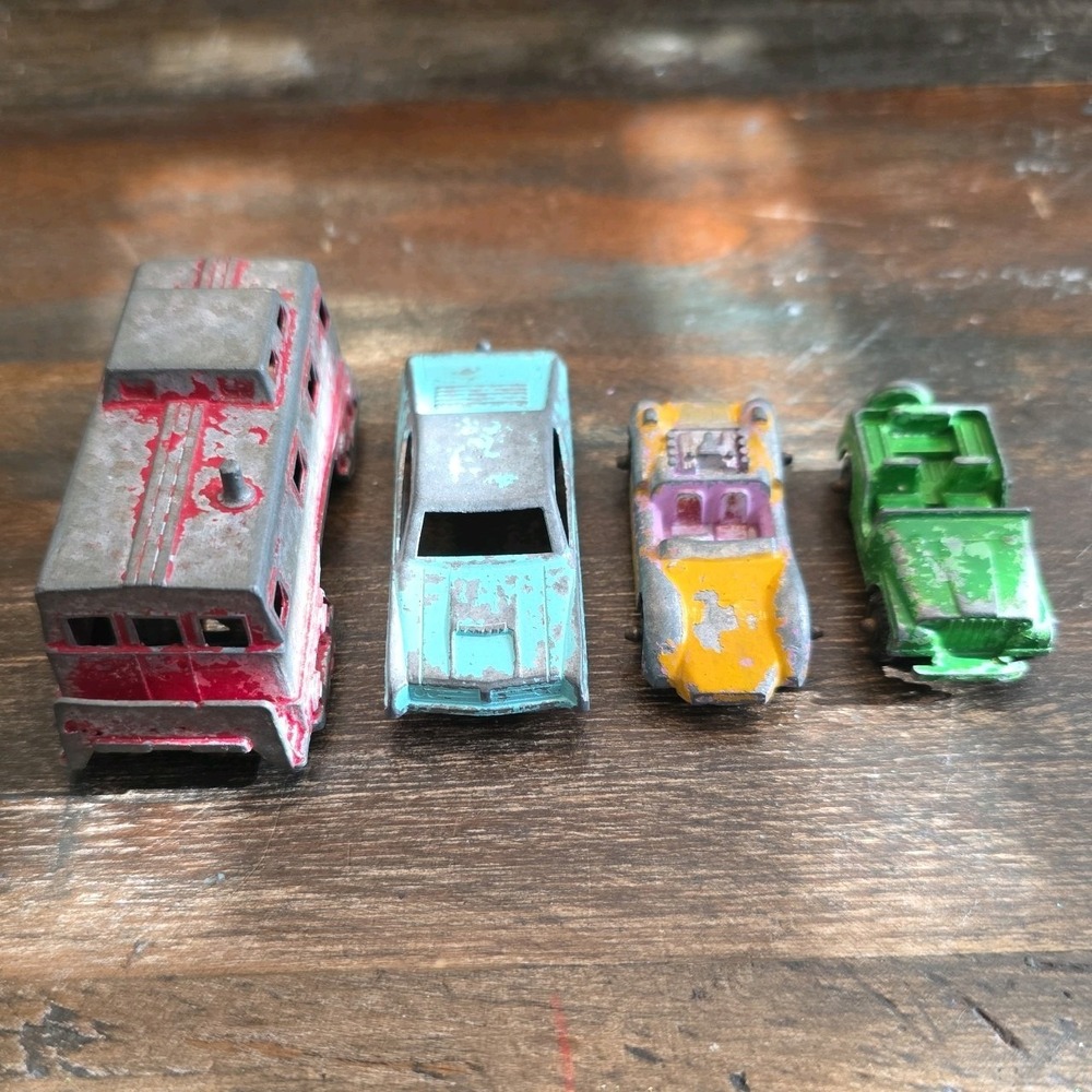 Vintage Midgetoy 4 Piece Diecast Metal Rockford IL USA Train, Car, Jeep